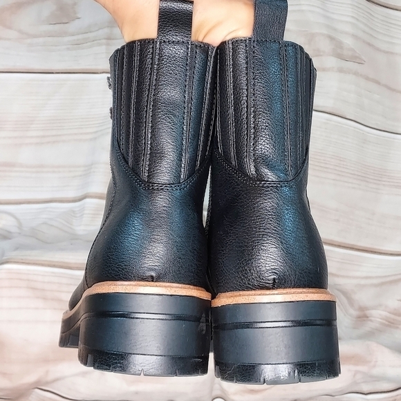 Indigo Rd Iririe combat boot black faux shearing lace up with side zip 10M - Picture 10 of 11